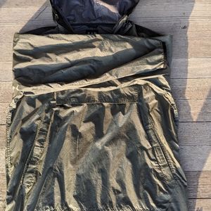 Gap pullover windbreaker